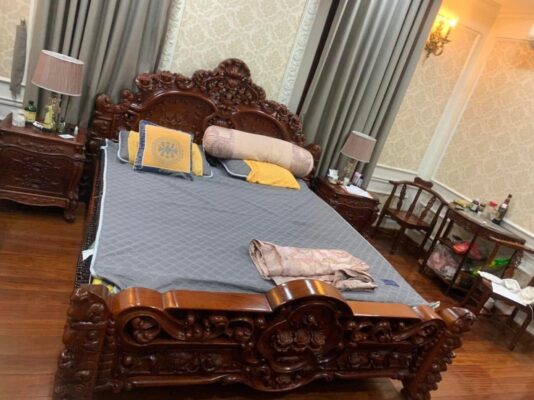 thu mua giường gỗ tận nơi