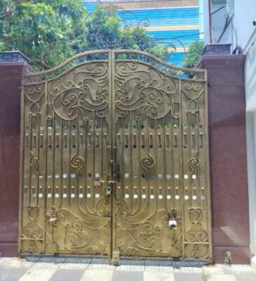 thu mua cửa sắt cũ của cơ quan công ty