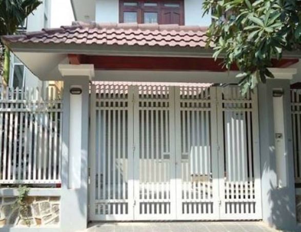 thu mua cửa sắt và đồ đạc trong nhà